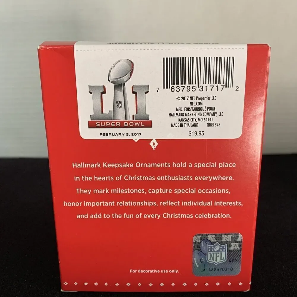 Hallmark set included